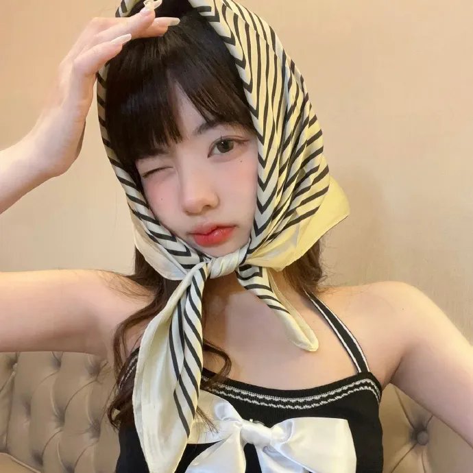 警察女士